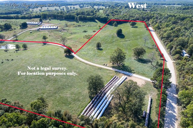 4408 County Road 7480, West Plains, MO 65775