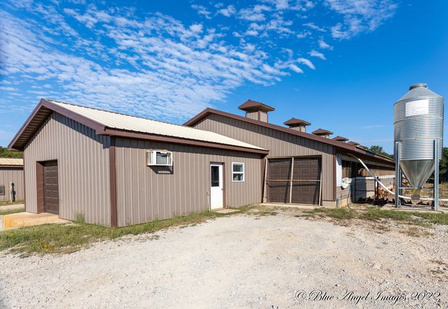 4408 County Road 7480, West Plains, MO 65775