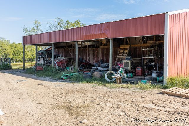 4408 County Road 7480, West Plains, MO 65775