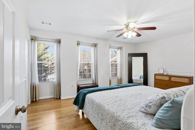 10293 LATNEY RD, Fairfax, VA 22032