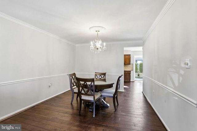 10293 LATNEY RD, Fairfax, VA 22032