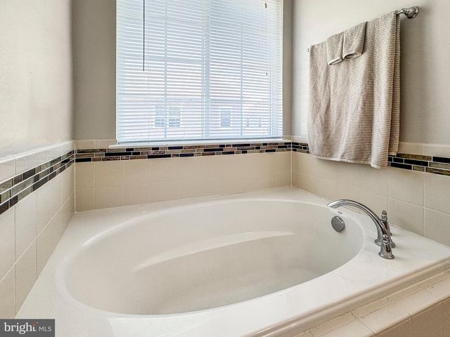 10568 FRASIER FIR LN, Waldorf, MD 20603