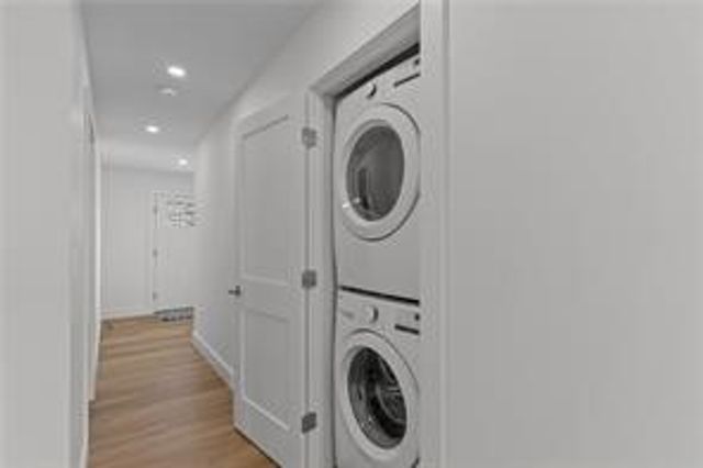 443 Wolcott Avenue 1, Middletown, RI 02842