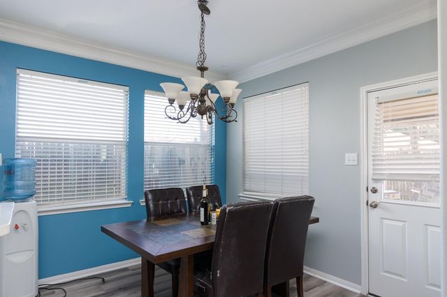 10303 Mills Run Drive, Houston, TX 77070