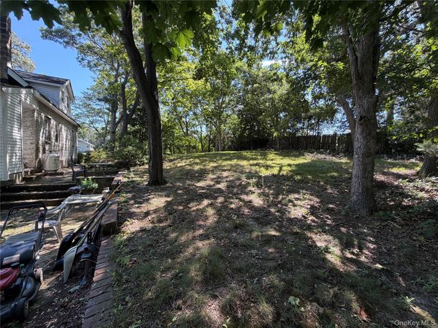 164 S Evergreen Drive, Selden, NY 11784