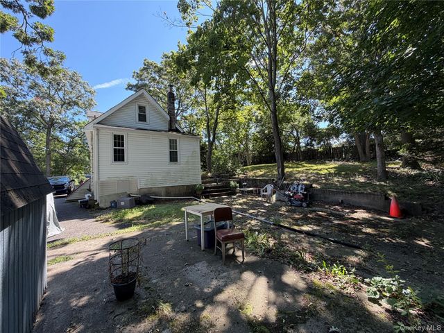 164 S Evergreen Drive, Selden, NY 11784