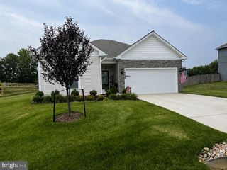 10030 ROULETTE DR, Hagerstown, MD 21740