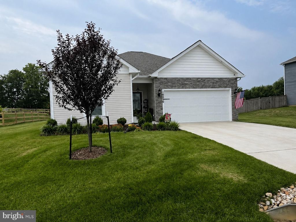 10030 ROULETTE DR, Hagerstown, MD 21740