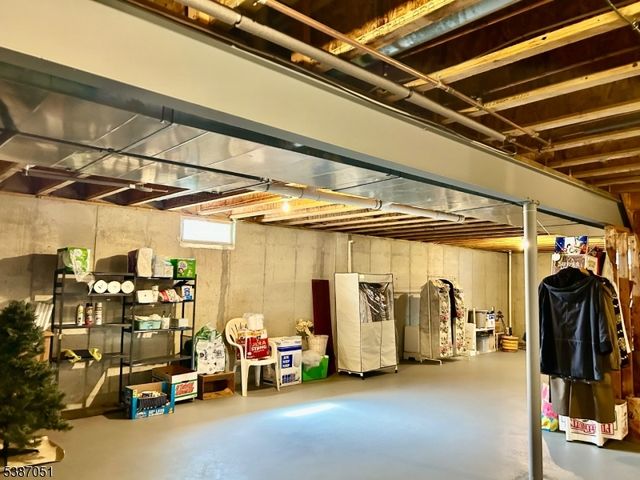 14 Gascony Cir, Manchester Twp., NJ 08759