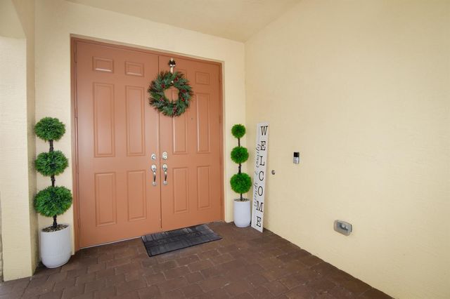 1188 NW Leonardo Circle, Port St. Lucie, FL 34986