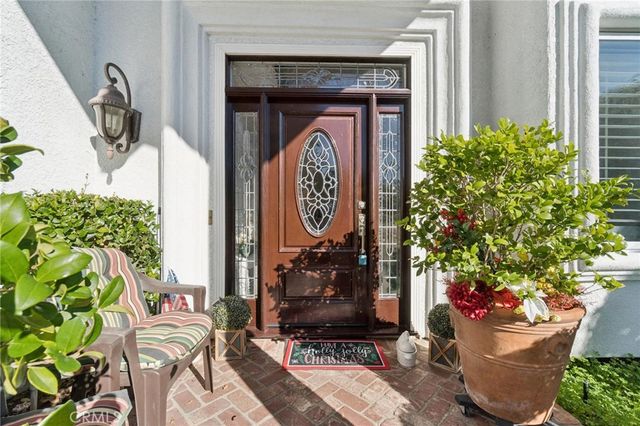 23627 Via Delos, Valencia, CA 91355