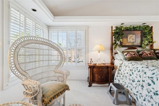 23627 Via Delos, Valencia, CA 91355