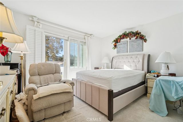 23627 Via Delos, Valencia, CA 91355