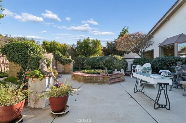 23627 Via Delos, Valencia, CA 91355