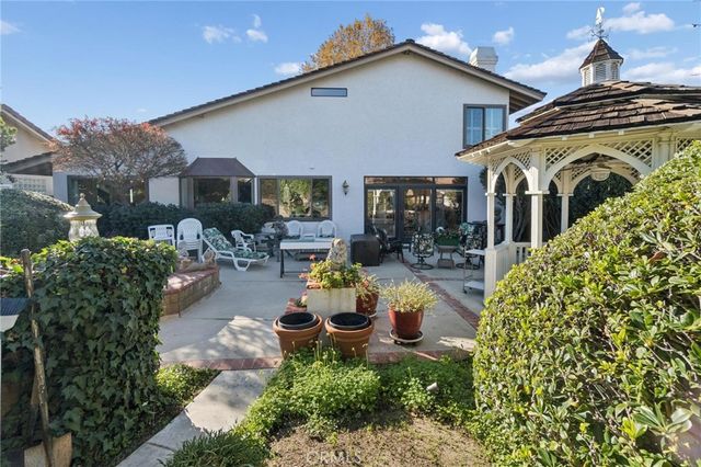 23627 Via Delos, Valencia, CA 91355