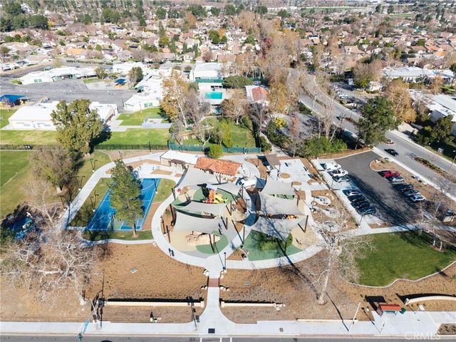 23627 Via Delos, Valencia, CA 91355