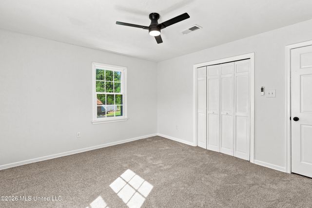 54 Woodridge Place, Jackson, MS 39211