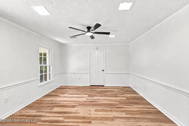 54 Woodridge Place, Jackson, MS 39211