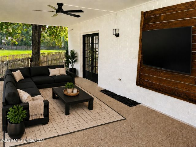 54 Woodridge Place, Jackson, MS 39211