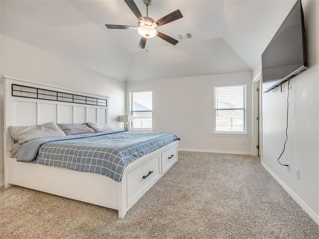 9317 NW 118th Terrace, Yukon, OK 73099