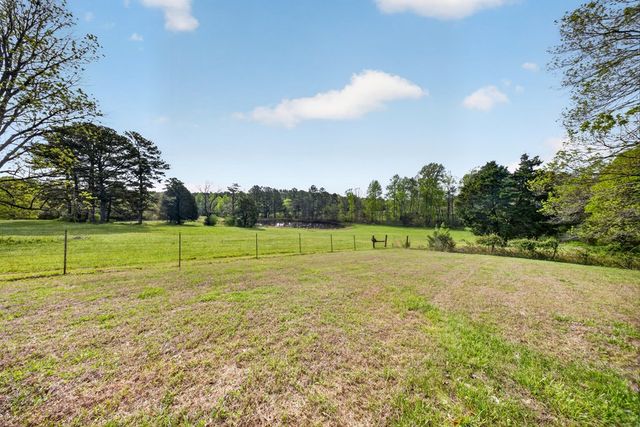 1710 Old Ringgold Road, Rocky Face, GA 30740