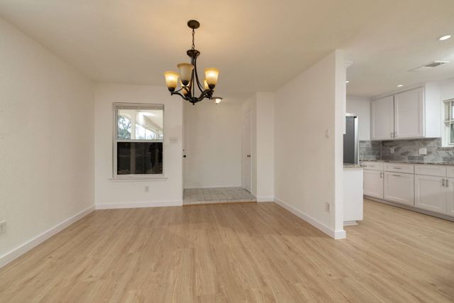 272 Palomino Drive, Saginaw, TX 76179