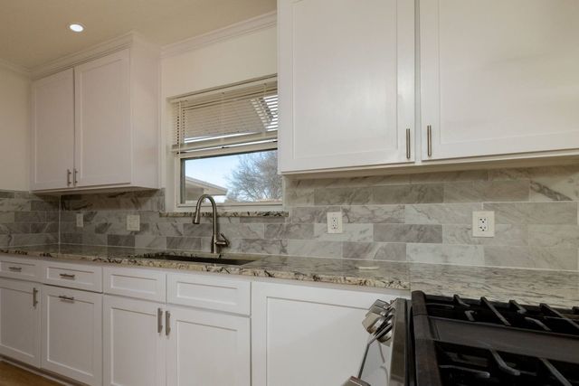 272 Palomino Drive, Saginaw, TX 76179