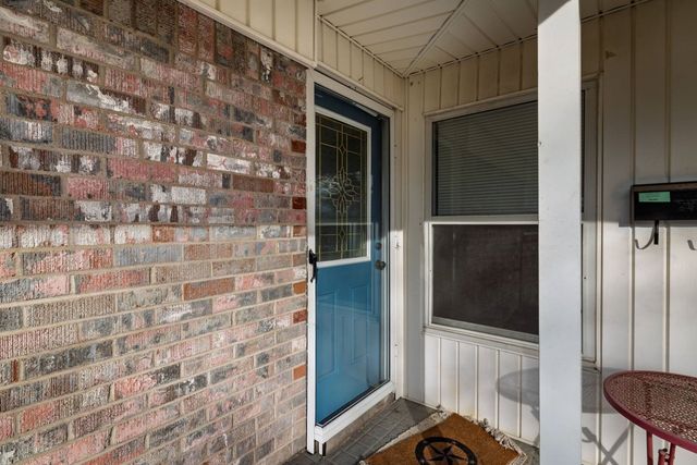 272 Palomino Drive, Saginaw, TX 76179