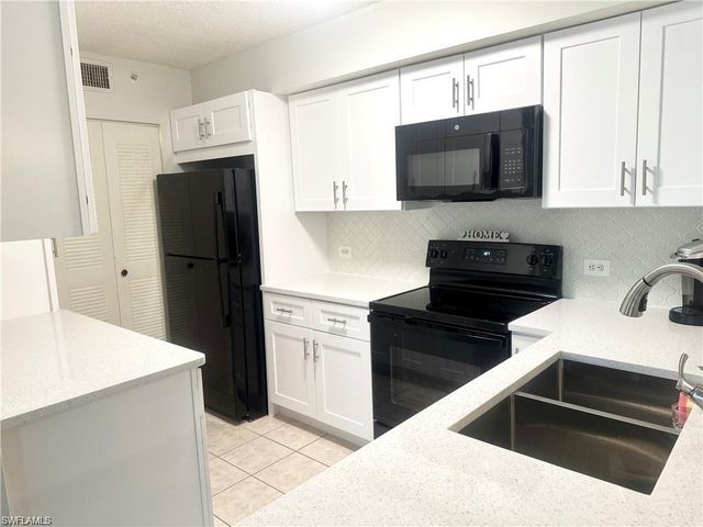 8940 Colonnades CT E 725, Bonita Springs, FL 34135