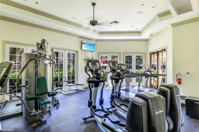 8940 Colonnades CT E 725, Bonita Springs, FL 34135