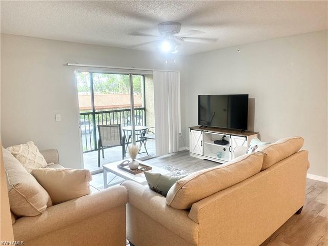 8940 Colonnades CT E 725, Bonita Springs, FL 34135