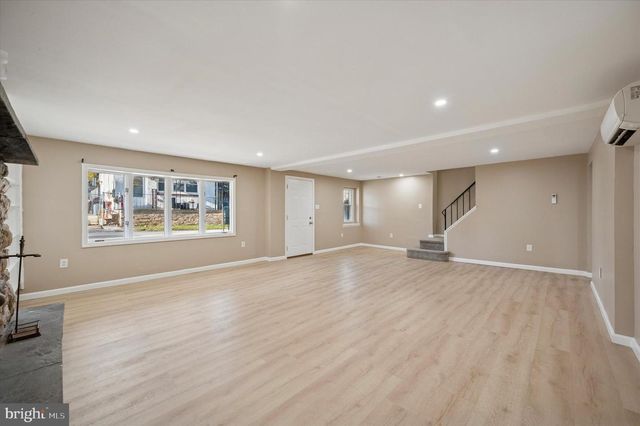 715 BRADLEY ST, Bridgeport, PA 19405