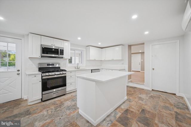 715 BRADLEY ST, Bridgeport, PA 19405