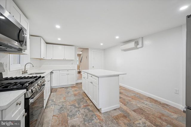 715 BRADLEY ST, Bridgeport, PA 19405