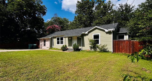 1215 S Vaden Street, Sherman, TX 75090