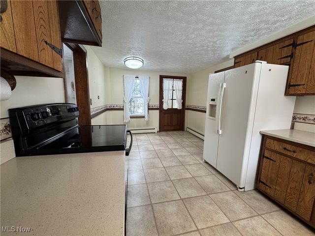 5084 Chillicothe Road, Chagrin Falls, OH 44022