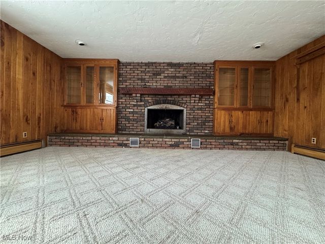 5084 Chillicothe Road, Chagrin Falls, OH 44022