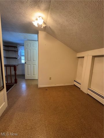 5084 Chillicothe Road, Chagrin Falls, OH 44022