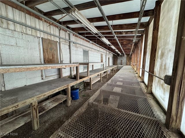 5084 Chillicothe Road, Chagrin Falls, OH 44022