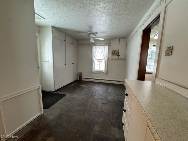 5084 Chillicothe Road, Chagrin Falls, OH 44022