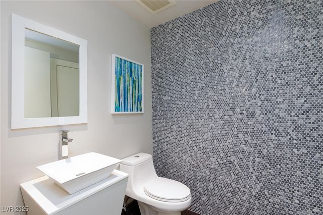 2700 Las Vegas Boulevard 3102, Las Vegas, NV 89109