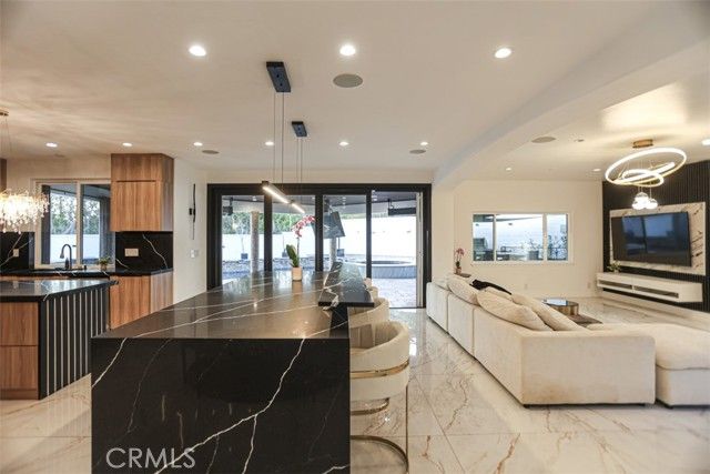 6525 Fremont, Huntington Beach, CA 92648