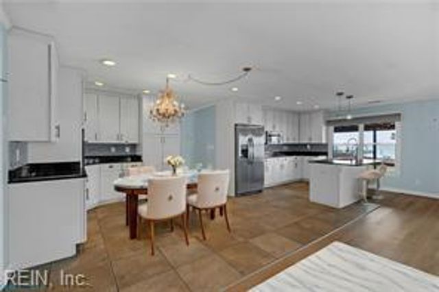 954 Bar Neck RD, Port Haywood, VA 23138