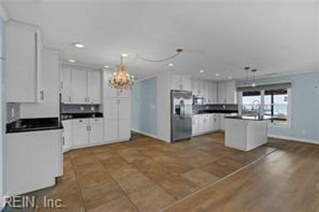 954 Bar Neck RD, Port Haywood, VA 23138