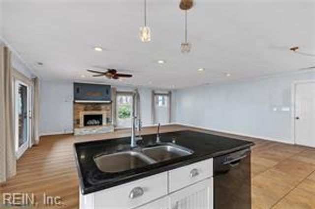 954 Bar Neck RD, Port Haywood, VA 23138