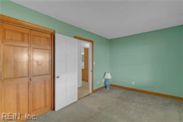 954 Bar Neck RD, Port Haywood, VA 23138