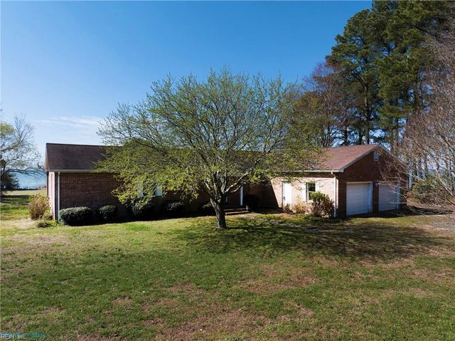 954 Bar Neck RD, Port Haywood, VA 23138