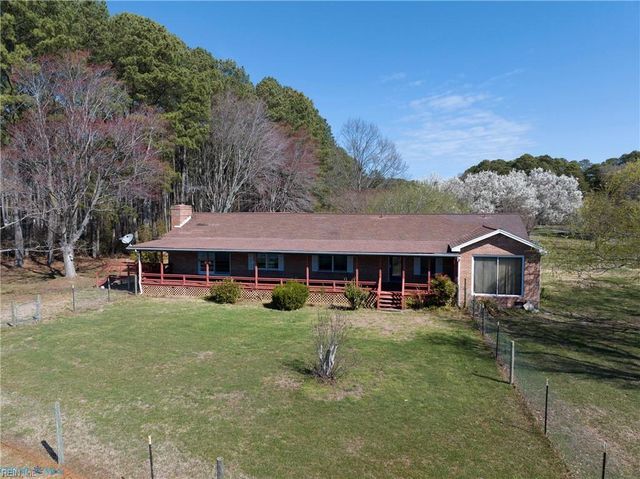 954 Bar Neck RD, Port Haywood, VA 23138