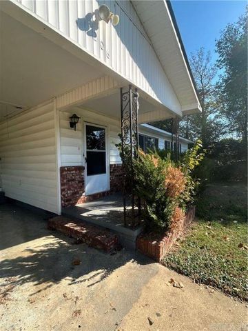 206 N Erie, Russellville, AR 72801
