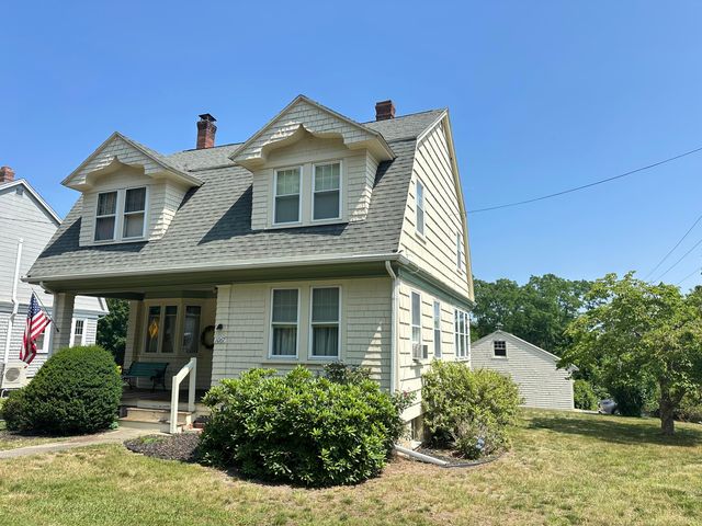 1067 Sandwich Road, Sagamore, MA 02561